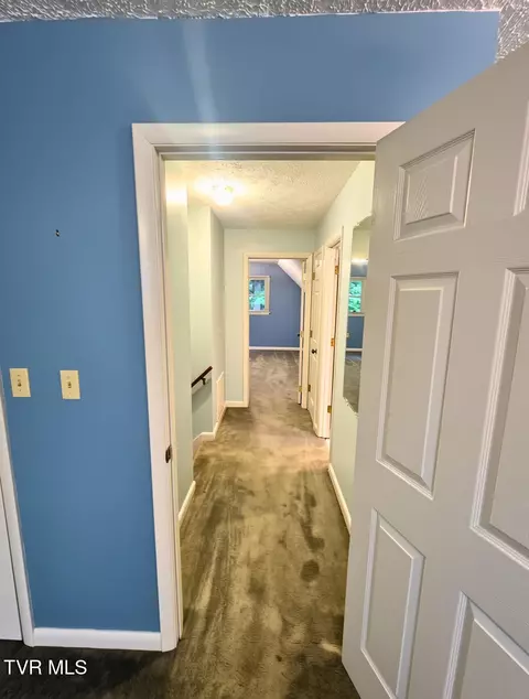 Entry Way - 157 SW Straughan Drive Wise Va 24293, Wise, VA 24293 photo 4 of 7