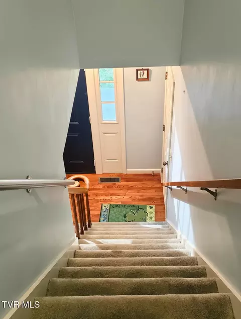 Entry Way - 157 SW Straughan Drive Wise Va 24293, Wise, VA 24293 photo 6 of 7