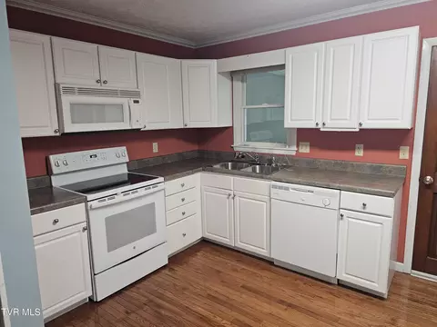 Kitchen - 157 SW Straughan Drive Wise Va 24293, Wise, VA 24293 photo 1 of 2