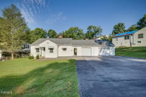 1305 Frank Street Kingsport Tn 37665, Kingsport, TN 37665