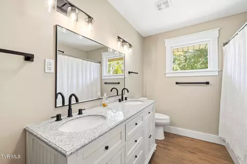 Bath - 741 Gray Sta-sul Springs Road Gray Tn 37615, Gray, TN 37615 photo 1 of 3