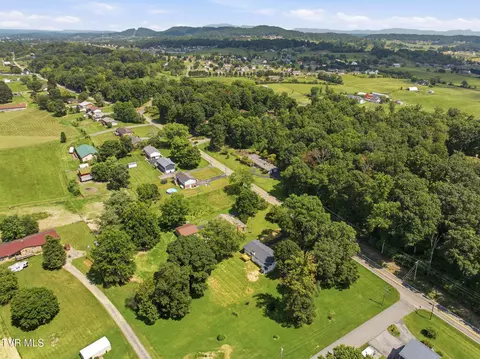 View/Area - 741 Gray Sta-sul Springs Road Gray Tn 37615, Gray, TN 37615 photo 3 of 5