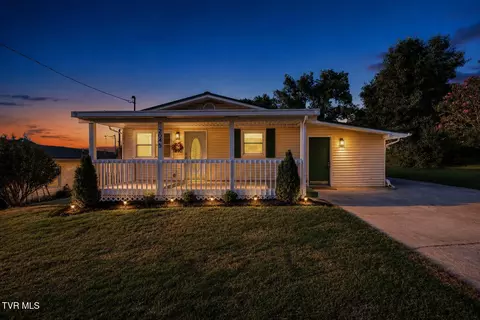 2045 Greenway Street Kingsport Tn 37660, Kingsport, TN 37660