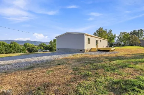 Other - 95 Tiny Lane Greeneville Tn 37743, Greeneville, TN 37743 photo 12 of 14