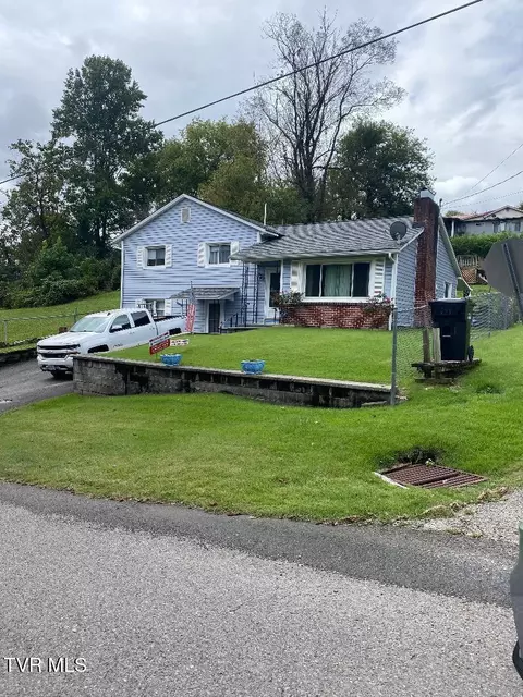 210 Bell Avenue Appalachia Va 24216, Appalachia, VA 24216
