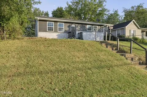 1714 E Fairview Avenue Johnson City Tn 37601, Johnson City, TN 37601