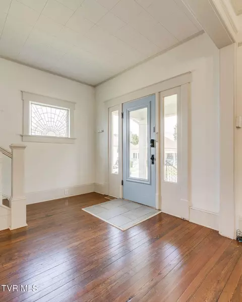 Entry Way - 334 Catawba Street Erwin Tn 37650, Erwin, TN 37650 photo 1 of 1
