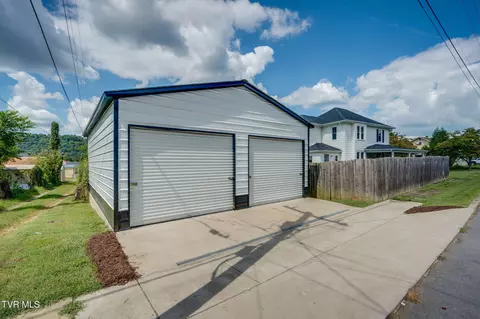 Other - 334 Catawba Street Erwin Tn 37650, Erwin, TN 37650 photo 6 of 8