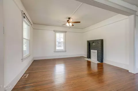 Living - 334 Catawba Street Erwin Tn 37650, Erwin, TN 37650 photo 1 of 3