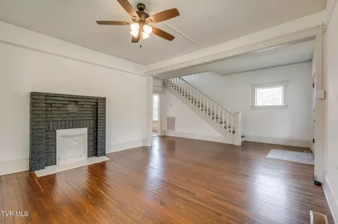 Living - 334 Catawba Street Erwin Tn 37650, Erwin, TN 37650 photo 3 of 3