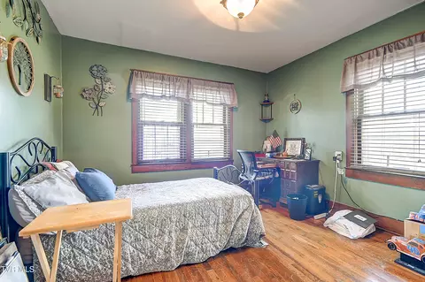 Bedroom - 1711 Highway 93 Fall Branch Tn 37656, Fall Branch, TN 37656 photo 4 of 6