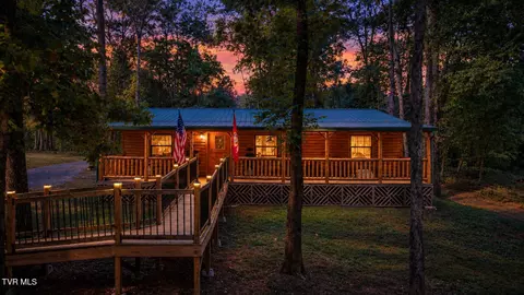 123 Smith Street Newport Tn 37821, Newport, TN 37821