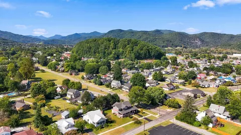View/Area - 608 Love Street Erwin Tn 37650, Erwin, TN 37650 photo 6 of 7