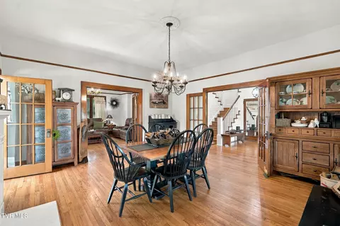 Dining - 608 Love Street Erwin Tn 37650, Erwin, TN 37650 photo 2 of 2