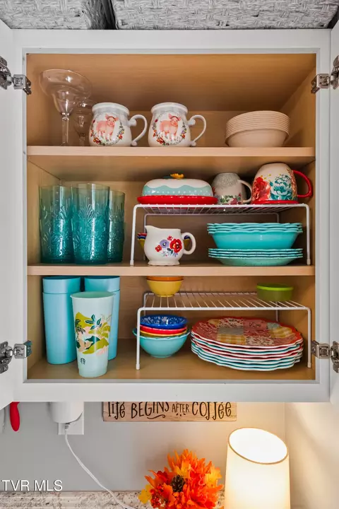 Kitchen - 325 Biddle Street Greeneville Tn 37745, Greeneville, TN 37745 photo 6 of 7