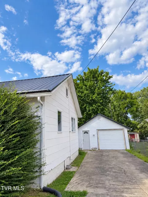 910 Robertson Street Kingsport Tn 37660, Kingsport, TN 37660