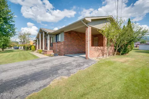 Exterior - 103 Mesa Drive Erwin Tn 37650, Erwin, TN 37650 photo 3 of 11