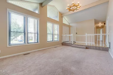 Living - 103 Mesa Drive Erwin Tn 37650, Erwin, TN 37650 photo 2 of 6