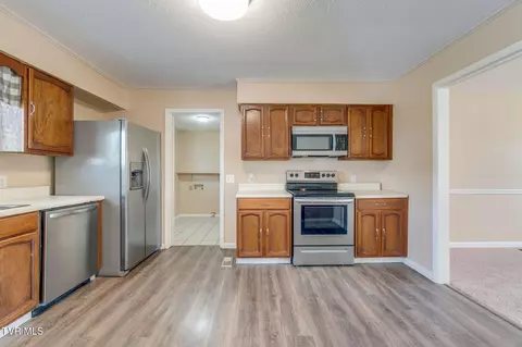Kitchen - 103 Mesa Drive Erwin Tn 37650, Erwin, TN 37650 photo 3 of 3