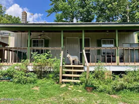 5271 Vardy Blackwater Sneedville Tn 37869, Sneedville, TN 37869