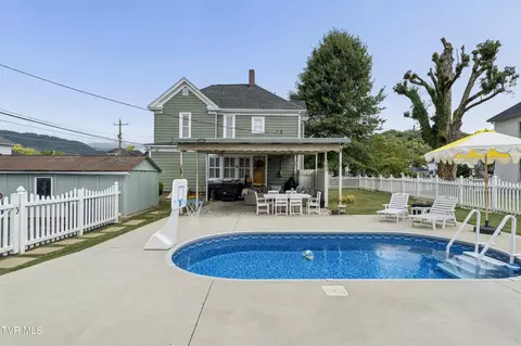 Exterior - 404 Love Street Erwin Tn 37650, Erwin, TN 37650 photo 12 of 18