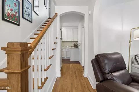 Entry Way - 404 Love Street Erwin Tn 37650, Erwin, TN 37650 photo 3 of 10