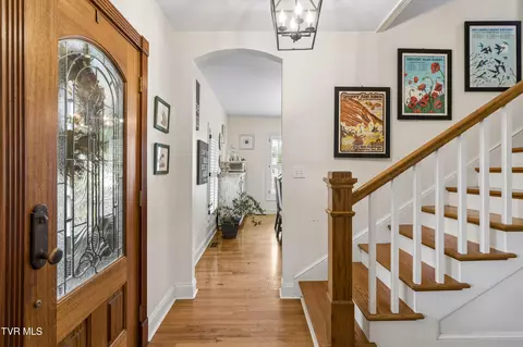 Entry Way - 404 Love Street Erwin Tn 37650, Erwin, TN 37650 photo 2 of 10