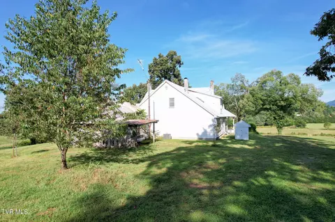 Exterior - 386 Fox Road Chuckey Tn 37641, Chuckey, TN 37641 photo 5 of 13