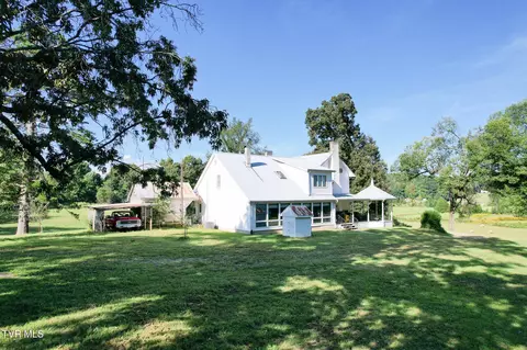 Exterior - 386 Fox Road Chuckey Tn 37641, Chuckey, TN 37641 photo 11 of 13