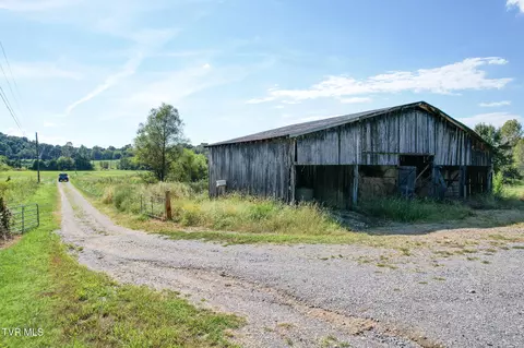 Exterior - 386 Fox Road Chuckey Tn 37641, Chuckey, TN 37641 photo 8 of 13