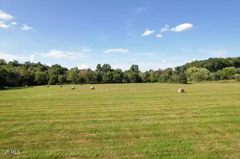 Exterior - 386 Fox Road Chuckey Tn 37641, Chuckey, TN 37641 photo 10 of 13