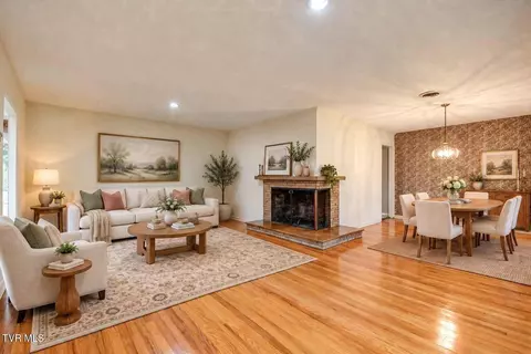 4510 Hickory Hill Road Kingsport Tn 37664, Kingsport, TN 37664