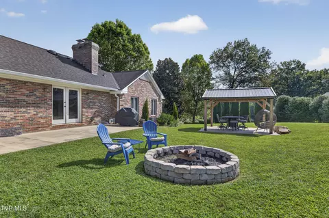Exterior - 125 Pendleton Drive Bristol Tn 37620, Bristol, TN 37620 photo 6 of 7