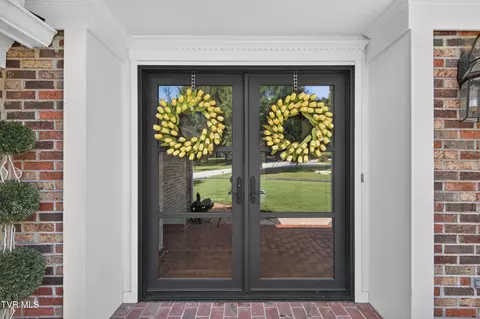 Entry Way - 125 Pendleton Drive Bristol Tn 37620, Bristol, TN 37620 photo 1 of 4