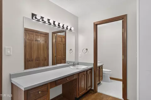 Bath - 125 Pendleton Drive Bristol Tn 37620, Bristol, TN 37620 photo 3 of 6