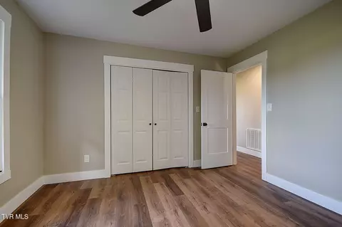 Bedroom - 568 Painter Road Fall Branch Tn 37656, Fall Branch, TN 37656 photo 4 of 9