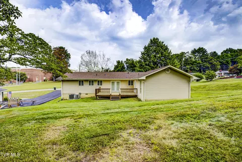 Exterior - 167 Cherry Lane Bristol Va 24201, Bristol, VA 24201 photo 15 of 20