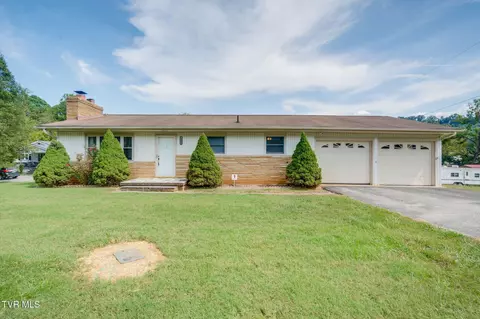 1284 Bristol Highway Elizabethton Tn 37643, Elizabethton, TN 37643
