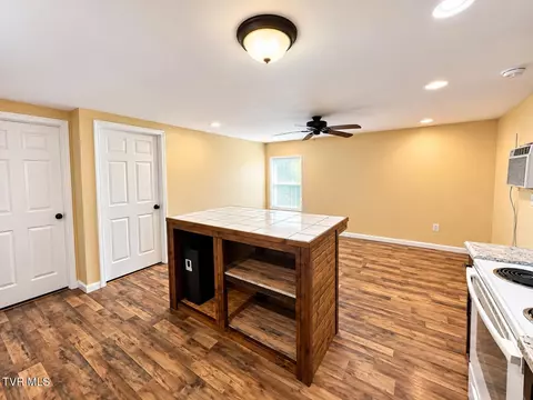 Living - 109 Dutchy Humphreys Road Limestone Tn 37681, Limestone, TN 37681 photo 1 of 3