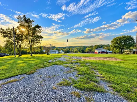 Exterior - 109 Dutchy Humphreys Road Limestone Tn 37681, Limestone, TN 37681 photo 5 of 9