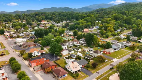 View/Area - 209 1st Street Erwin Tn 37650, Erwin, TN 37650 photo 6 of 7