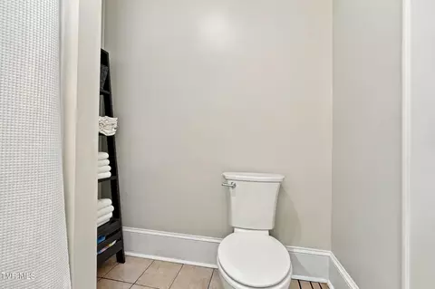 Bath - 209 1st Street Erwin Tn 37650, Erwin, TN 37650 photo 2 of 3