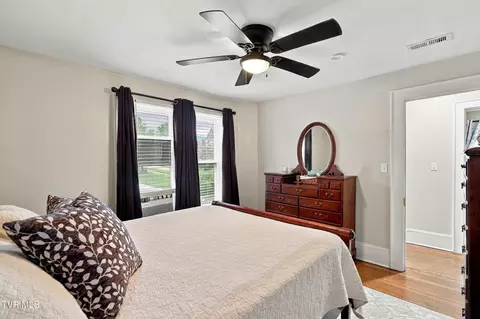 Bedroom - 209 1st Street Erwin Tn 37650, Erwin, TN 37650 photo 6 of 7