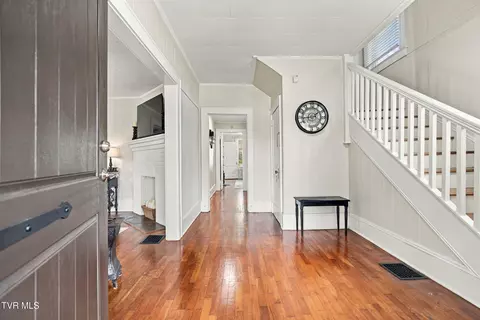 Entry Way - 209 1st Street Erwin Tn 37650, Erwin, TN 37650 photo 1 of 5