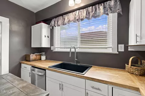 Kitchen - 209 1st Street Erwin Tn 37650, Erwin, TN 37650 photo 3 of 3