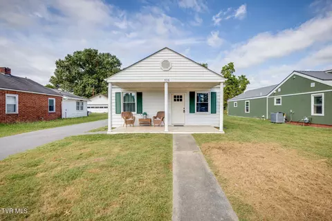 326 Louis Street Kingsport Tn 37660, Kingsport, TN 37660