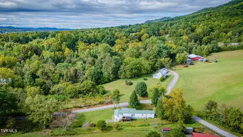 View/Area - 1545 Chimney Top Loop Fall Branch Tn 37656, Fall Branch, TN 37656 photo 1 of 1