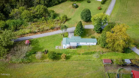 Other - 1545 Chimney Top Loop Fall Branch Tn 37656, Fall Branch, TN 37656 photo 9 of 10