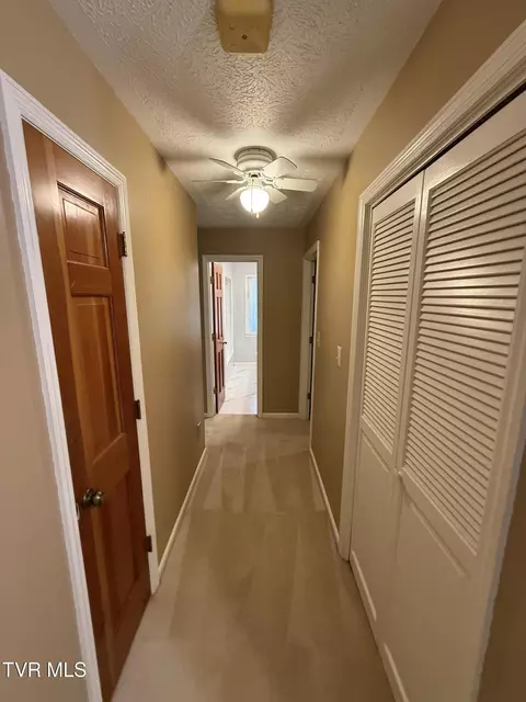 Entry Way - 8931 Tanager Road Wise Va 24293, Wise, VA 24293 photo 4 of 4