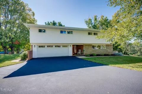 4517 Chickasaw Road Kingsport Tn 37664, Kingsport, TN 37664